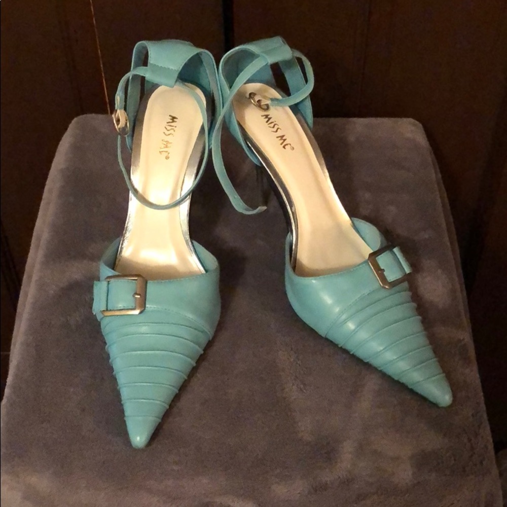 Miss Me Turquoise/Blue Pointy High Heels Size 9